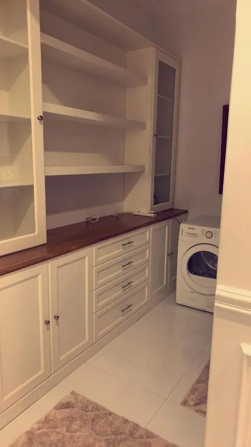 شقة سكنية غرفتين - صالة - مطبخ 0*, Riyadh